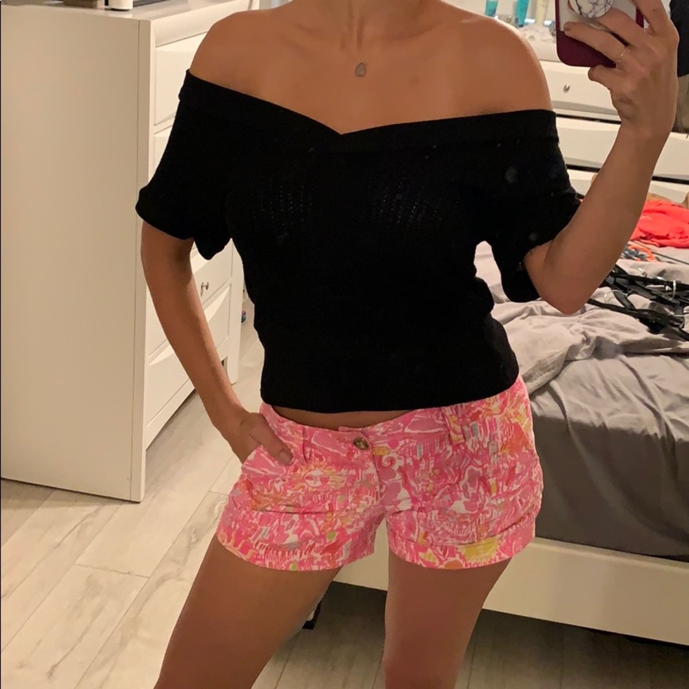 Black short sleeve off shoulder sweater shirt